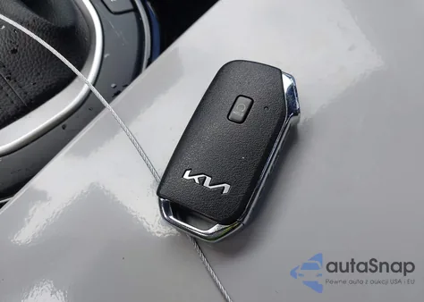 2022 Kia Forte Gt-Line z USA, uszkodzony, nr VIN 3KPF54AD9NE423792